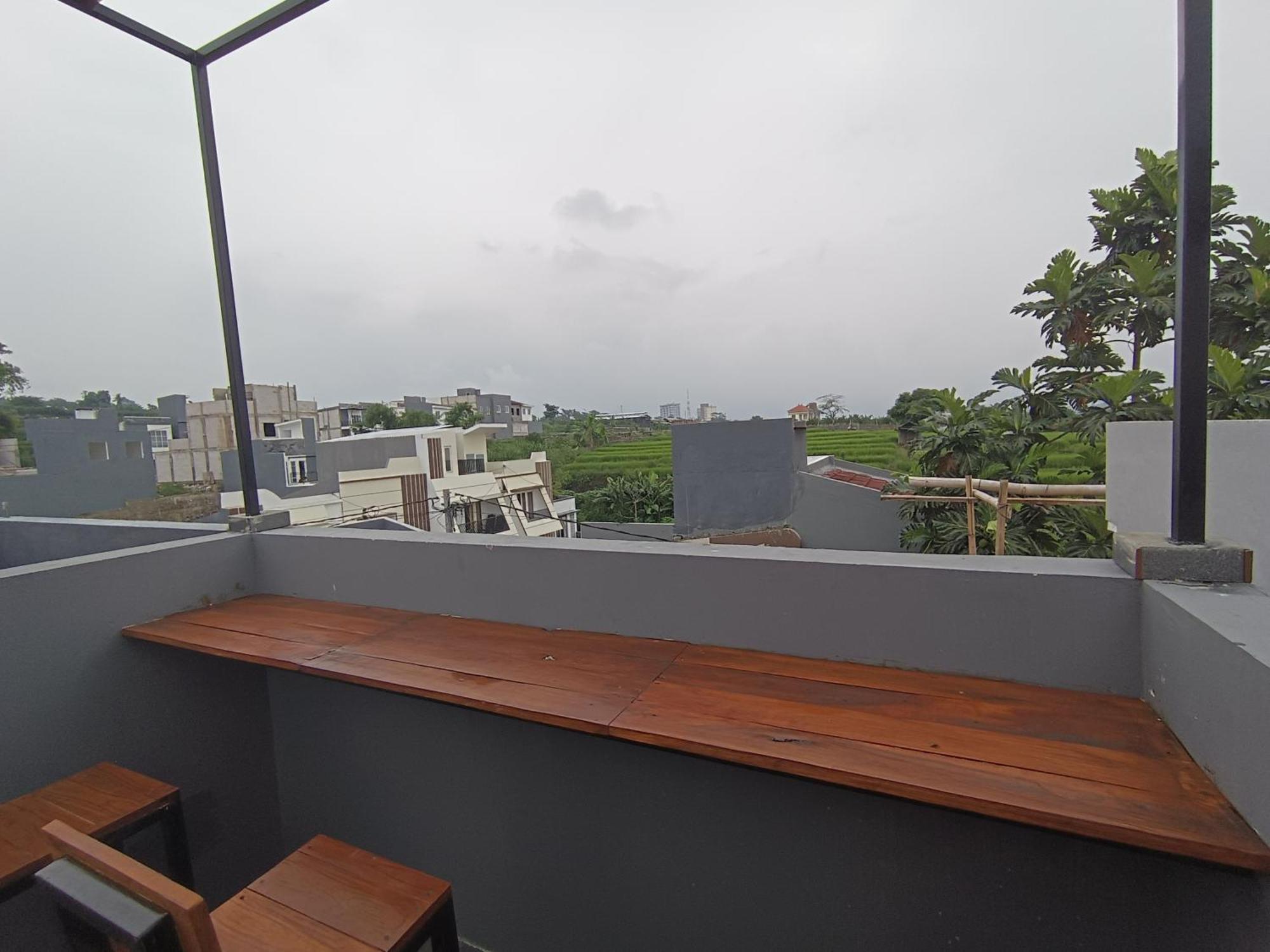 Villa Royal Arois Syariah Dekat Jatim Park 3 Tlekung Εξωτερικό φωτογραφία
